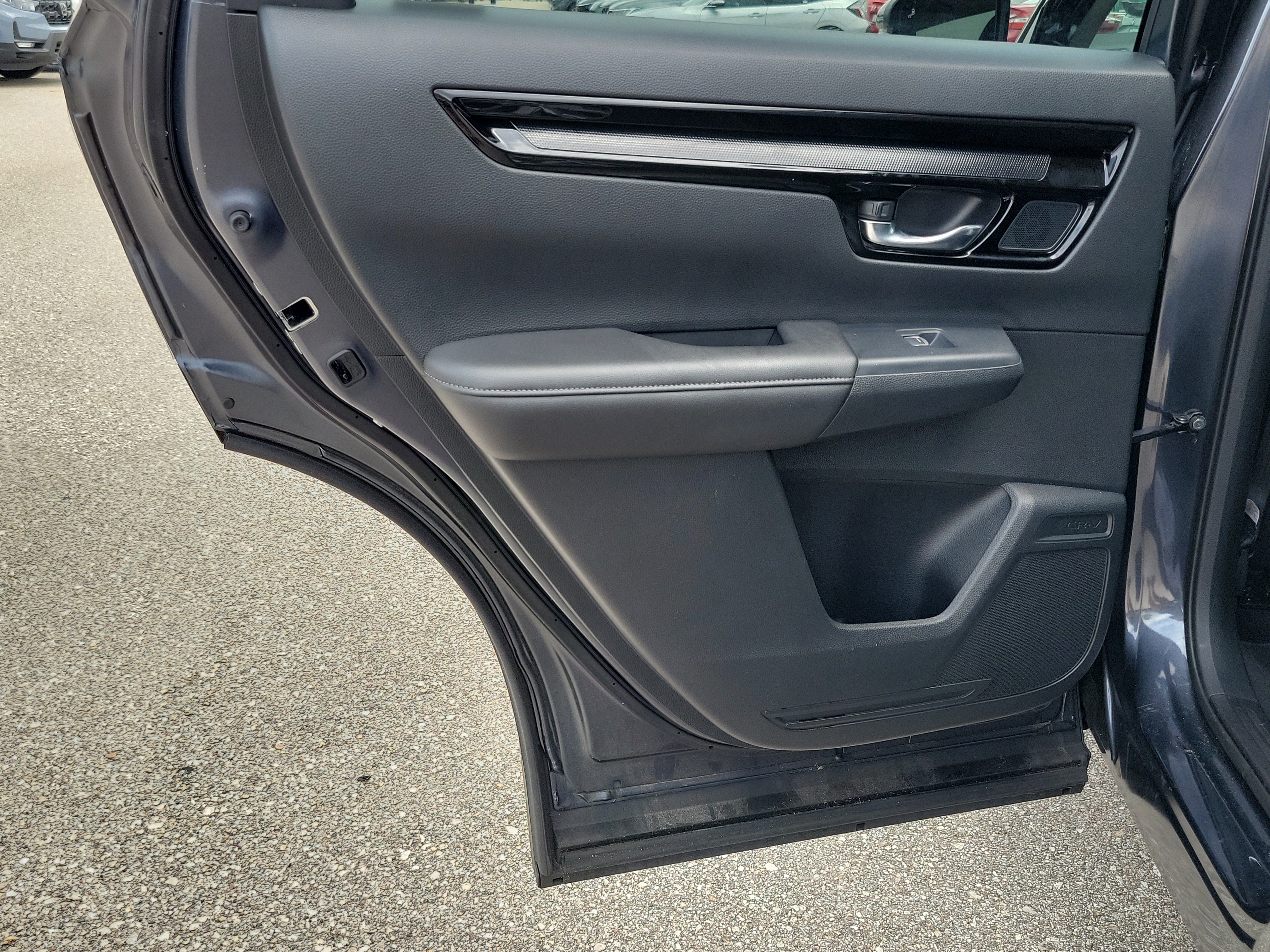 Used 2025 Honda CR-V EX-L image 14