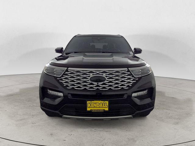 Certified 2023 Ford Explorer Platinum w/ Technology Package AWD/4WD image 8