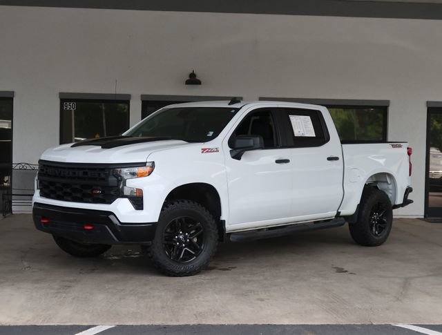Used 2023 Chevrolet Silverado 1500 Custom Trail Boss AWD/4WD image 1