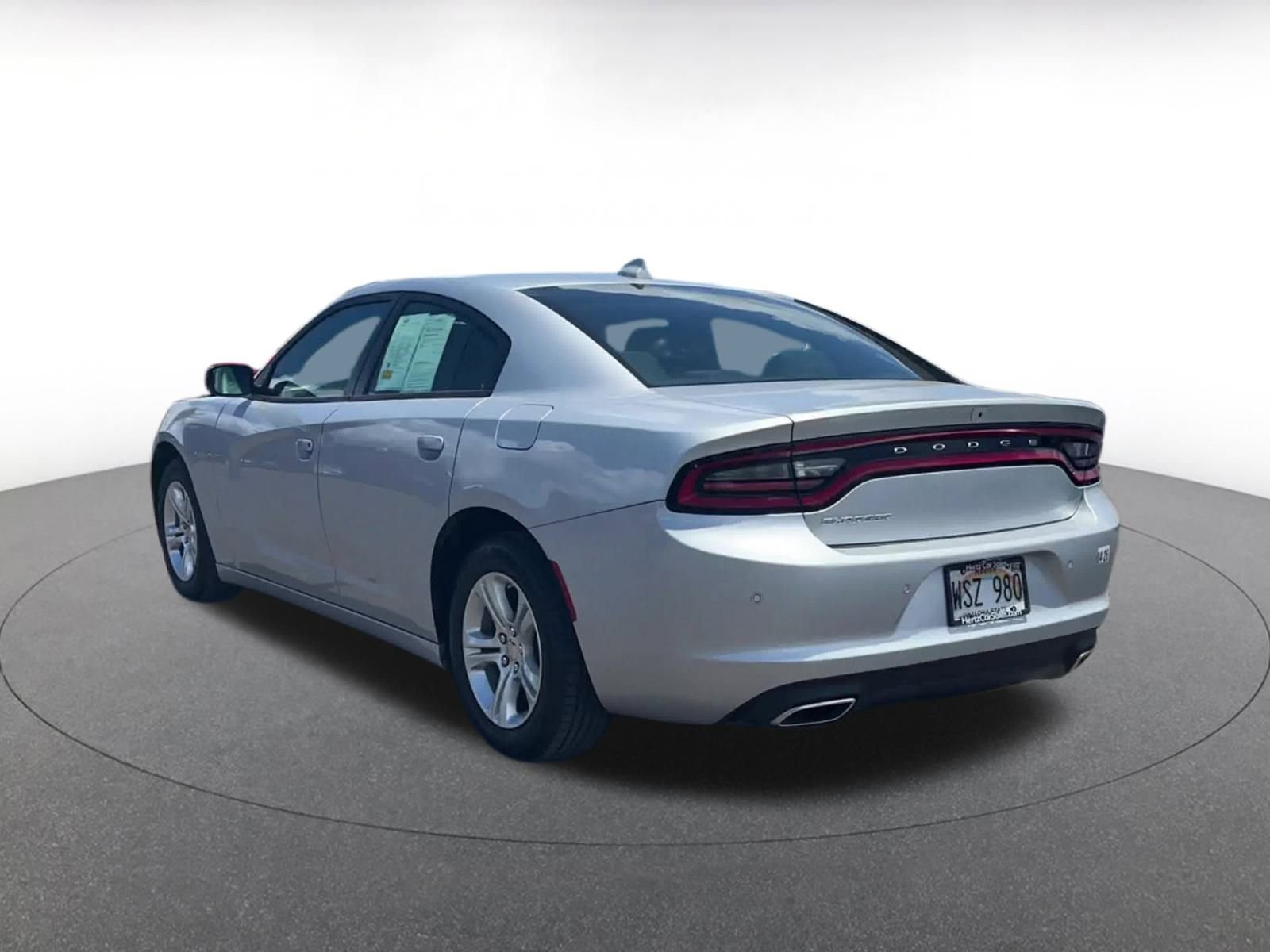 Used 2023 Dodge Charger SXT image 11