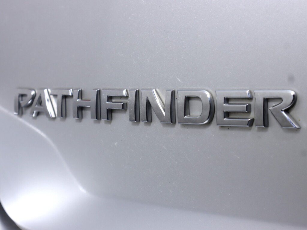 Used 2020 Nissan Pathfinder Platinum AWD/4WD image 44