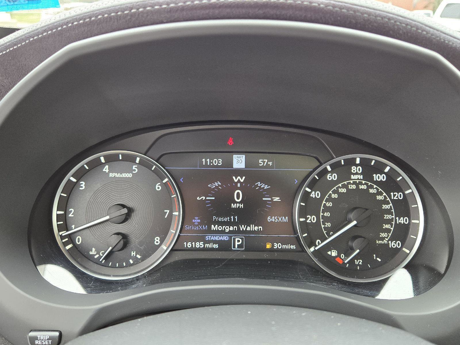 Used 2022 INFINITI QX50 Sensory image 22