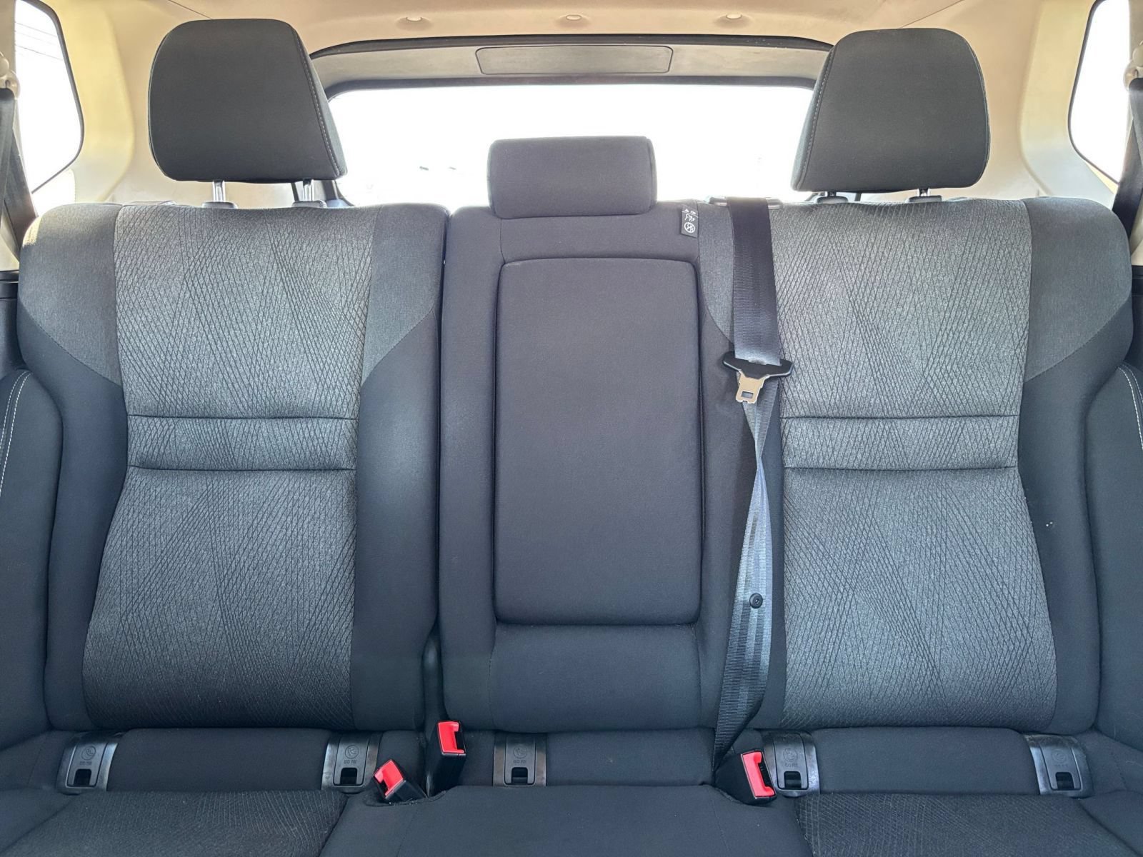 Used 2025 Nissan Rogue SV AWD/4WD image 39
