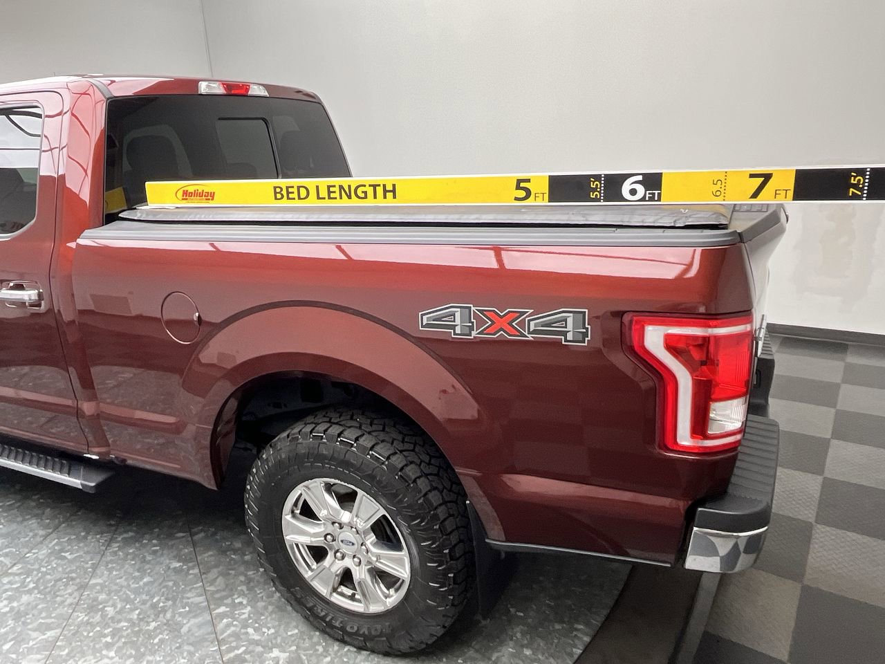 Used 2016 Ford F150 XLT w/ Equipment Group 302A Luxury AWD/4WD image 4