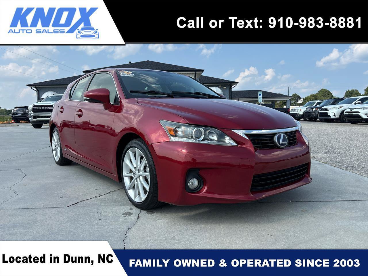 Used 2013 Lexus CT 200h w/ Premium Pkg w/Backup Camera FWD image 1