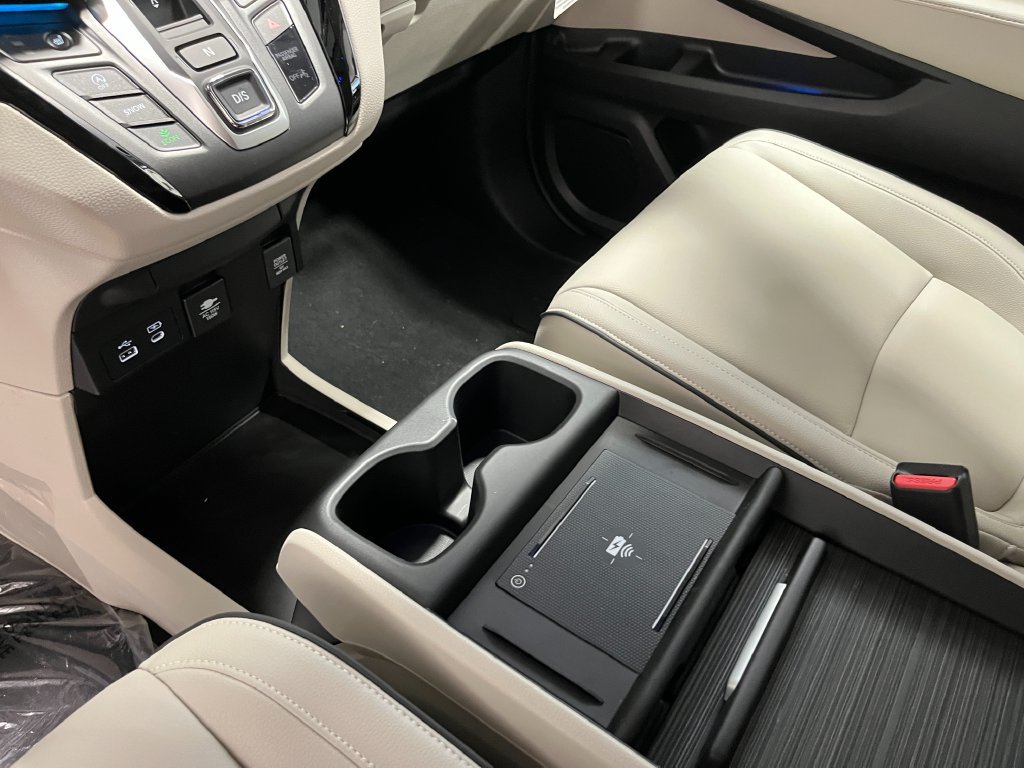 New 2027 Honda Odyssey Touring image 18