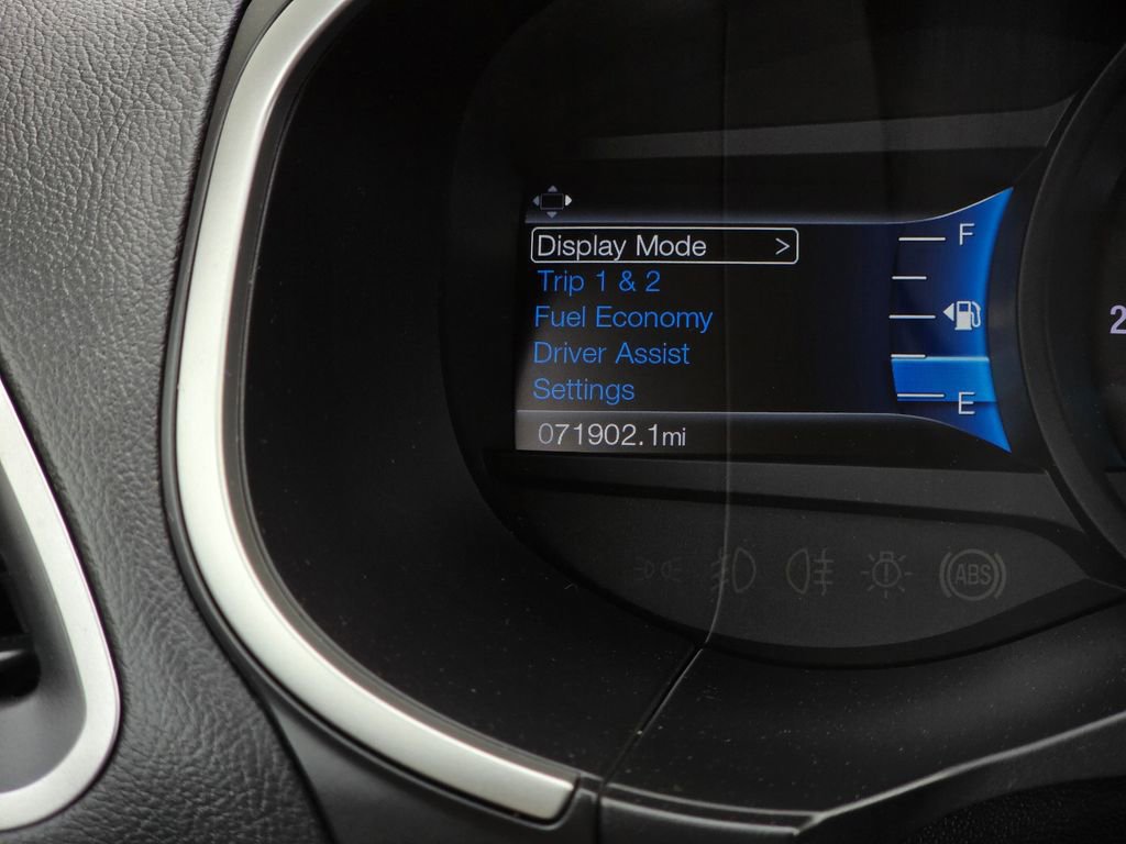 Used 2017 Ford Edge SEL w/ Equipment Group 201A image 28