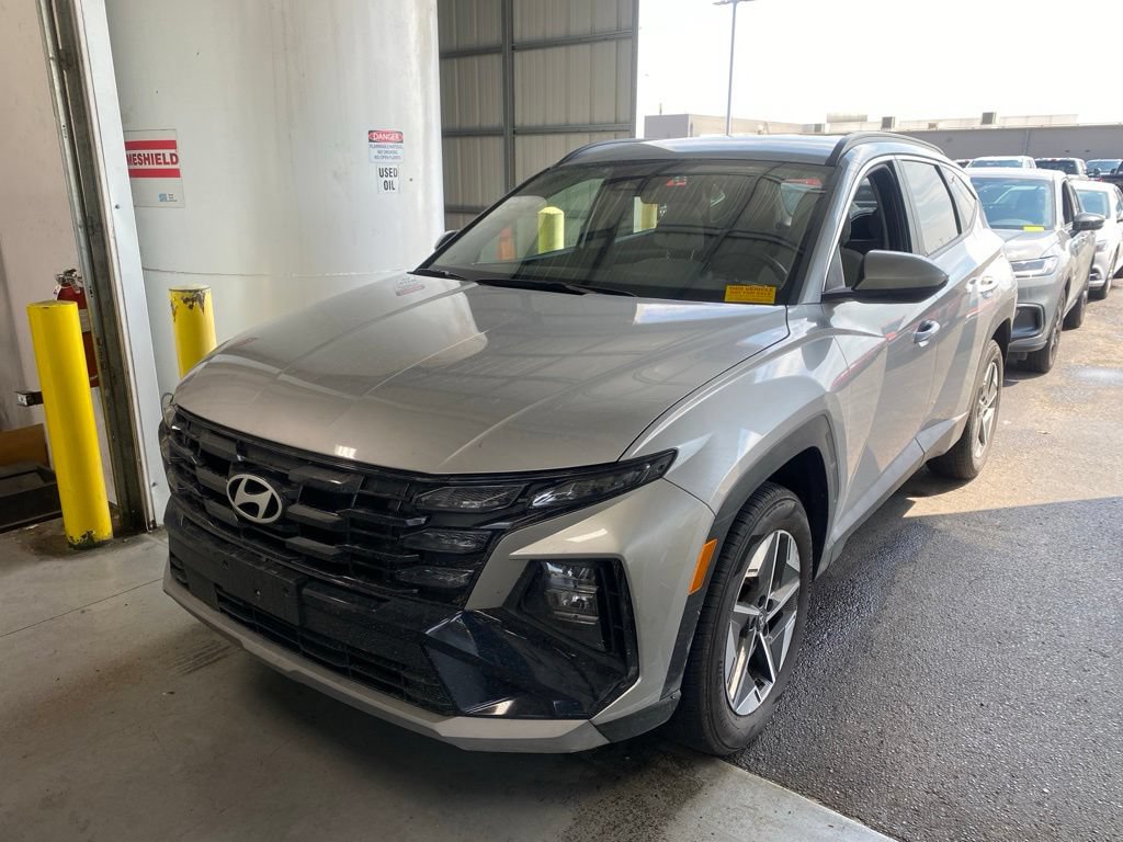 Used 2025 Hyundai Tucson SEL AWD/4WD image 2