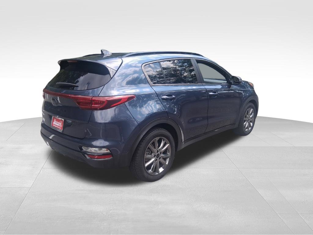 Certified 2022 Kia Sportage Nightfall Edition w/ Nightfall Fwd Premium Package image 6
