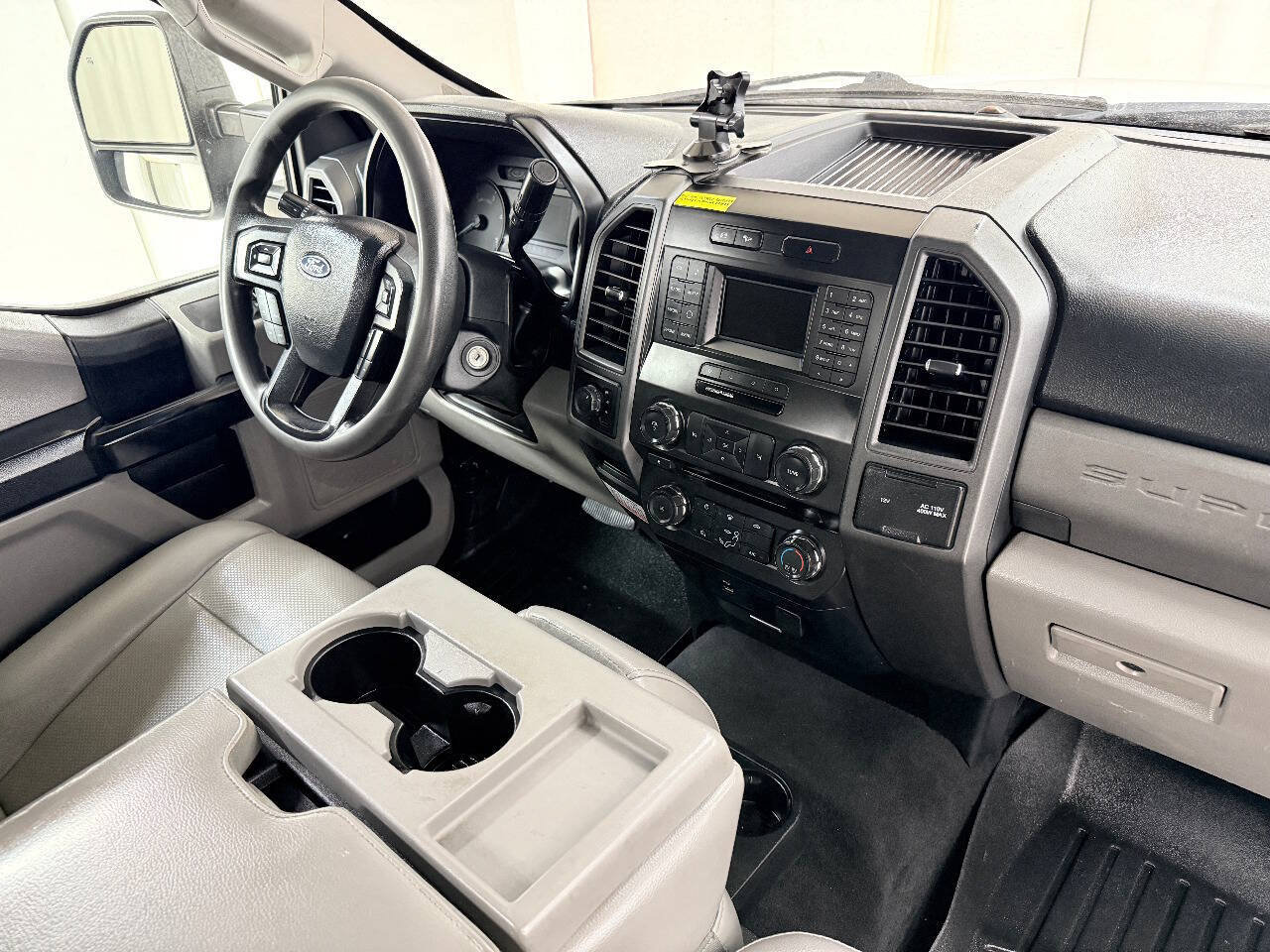 Used 2018 Ford F550 4x4 Regular Cab Super Duty image 41