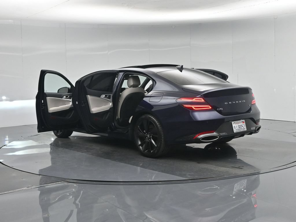 Used 2023 Genesis G70 3.3T w/ Sport Advanced Package RWD image 36