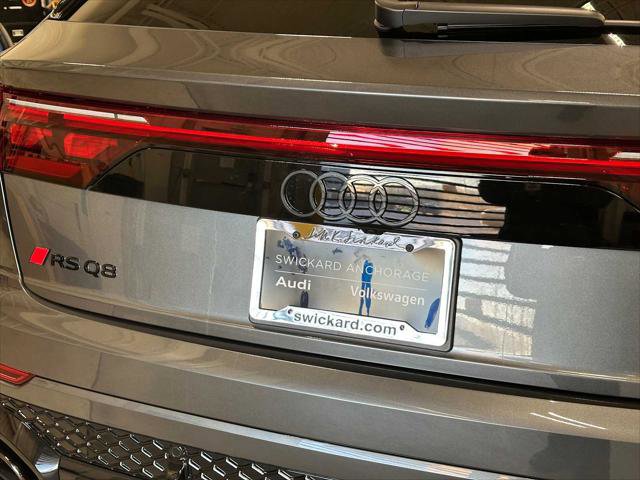 New 2026 Audi RS Q8 performance image 13