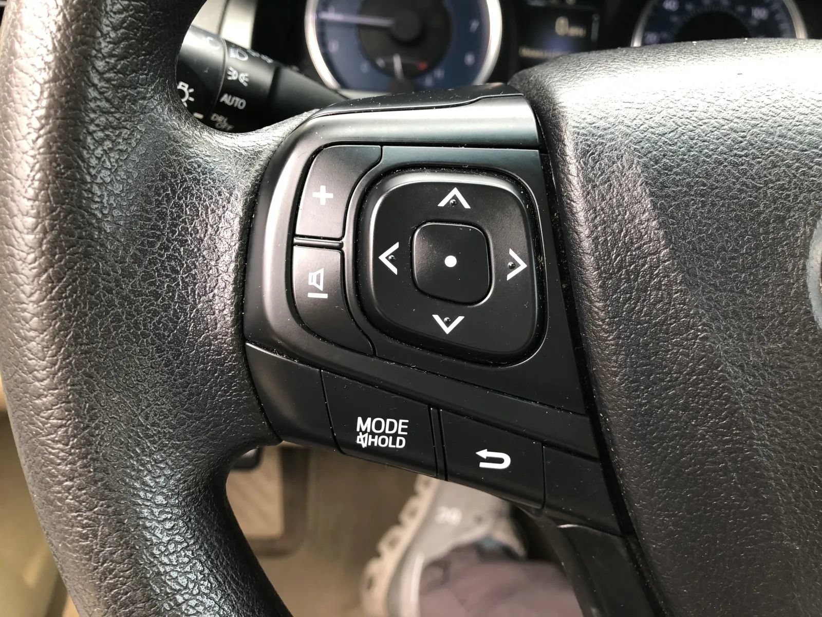 Used 2016 Toyota Camry LE FWD image 22