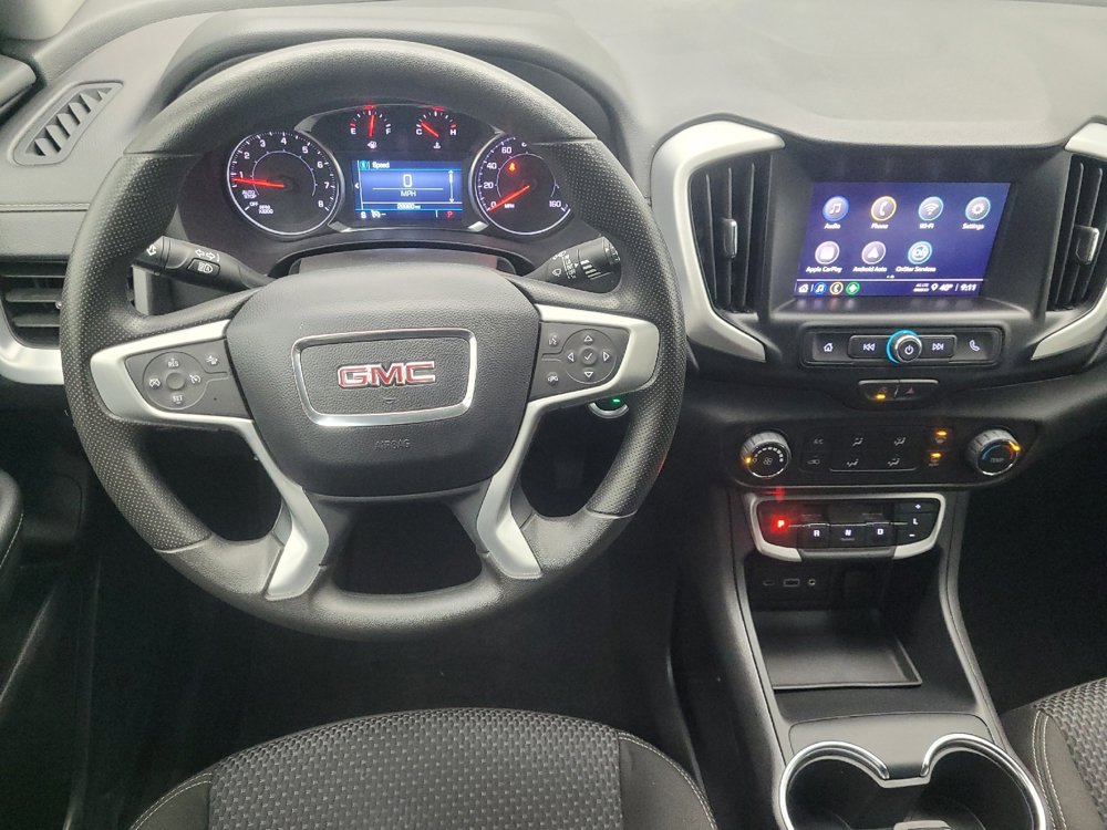 Used 2024 GMC Terrain SLE image 22