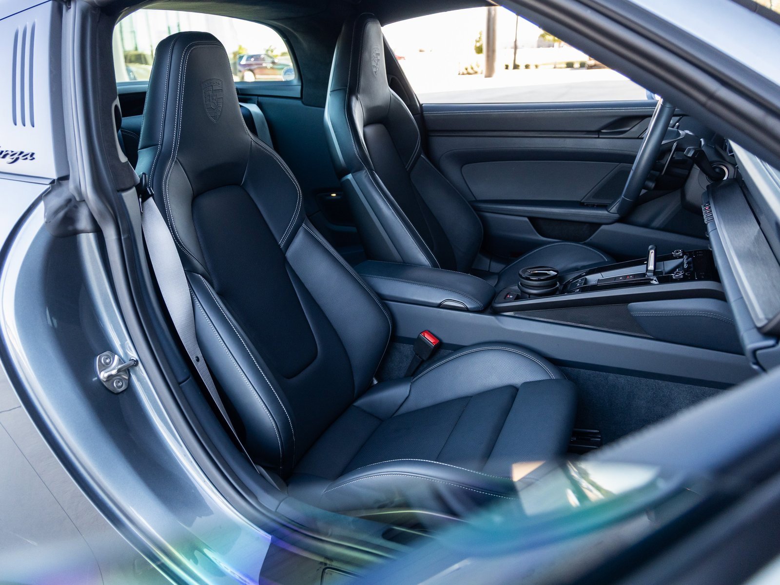 Certified 2025 Porsche 911 Targa 4 GTS image 38