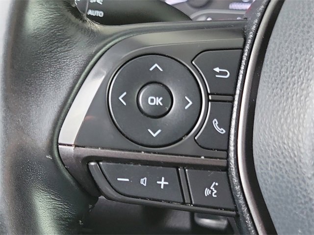 Used 2021 Toyota Camry SE image 8