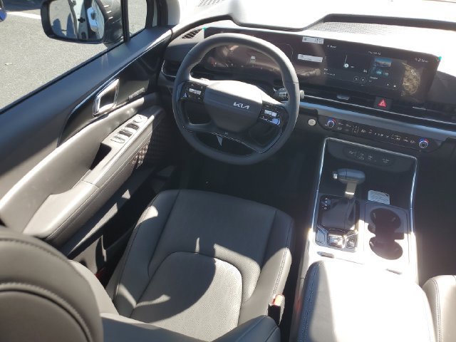 New 2027 Kia Carnival SX FWD image 10