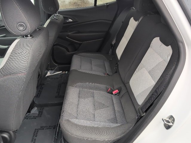 Used 2024 Chevrolet Trax RS w/ Driver Confidence Package image 23