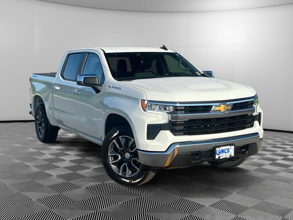 Used 2023 Chevrolet Silverado 1500 LT AWD/4WD image 5