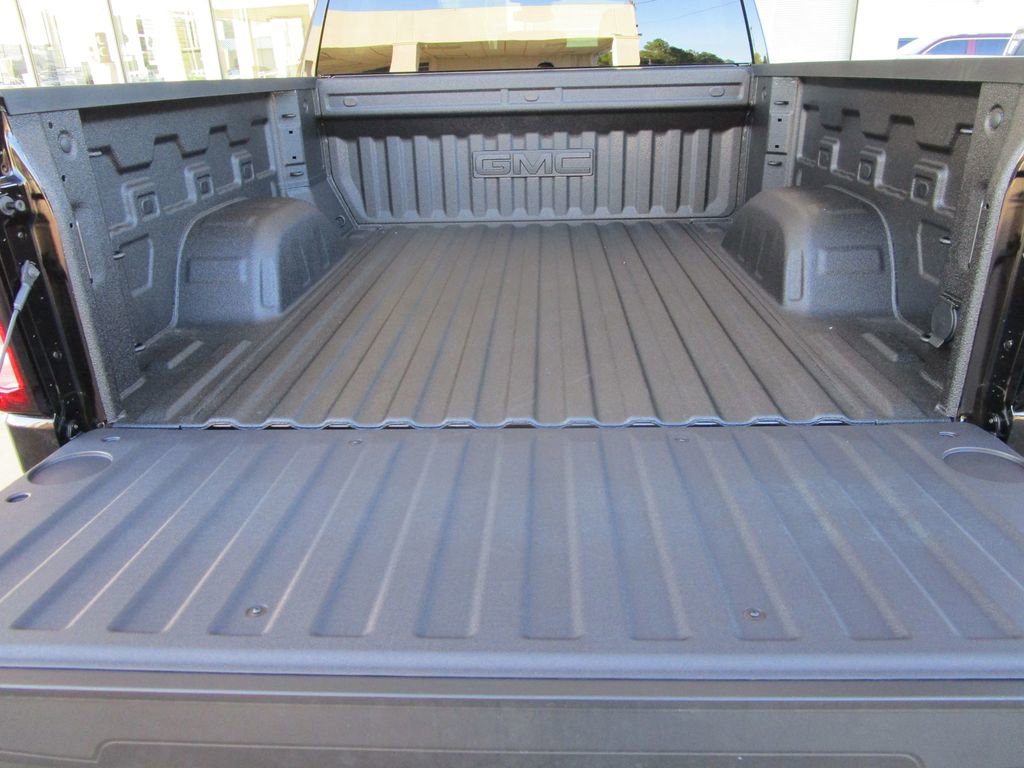 New 2026 GMC Sierra 1500 Elevation image 16