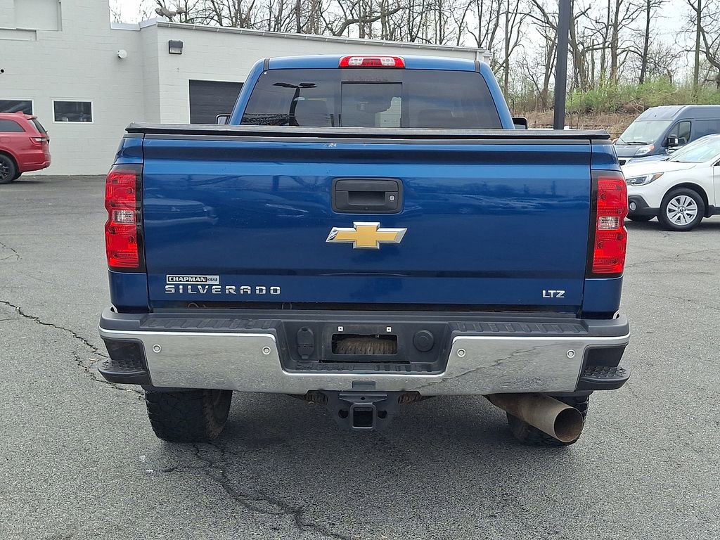 Used 2017 Chevrolet Silverado 3500 LTZ w/ Duramax Plus Package AWD/4WD image 6