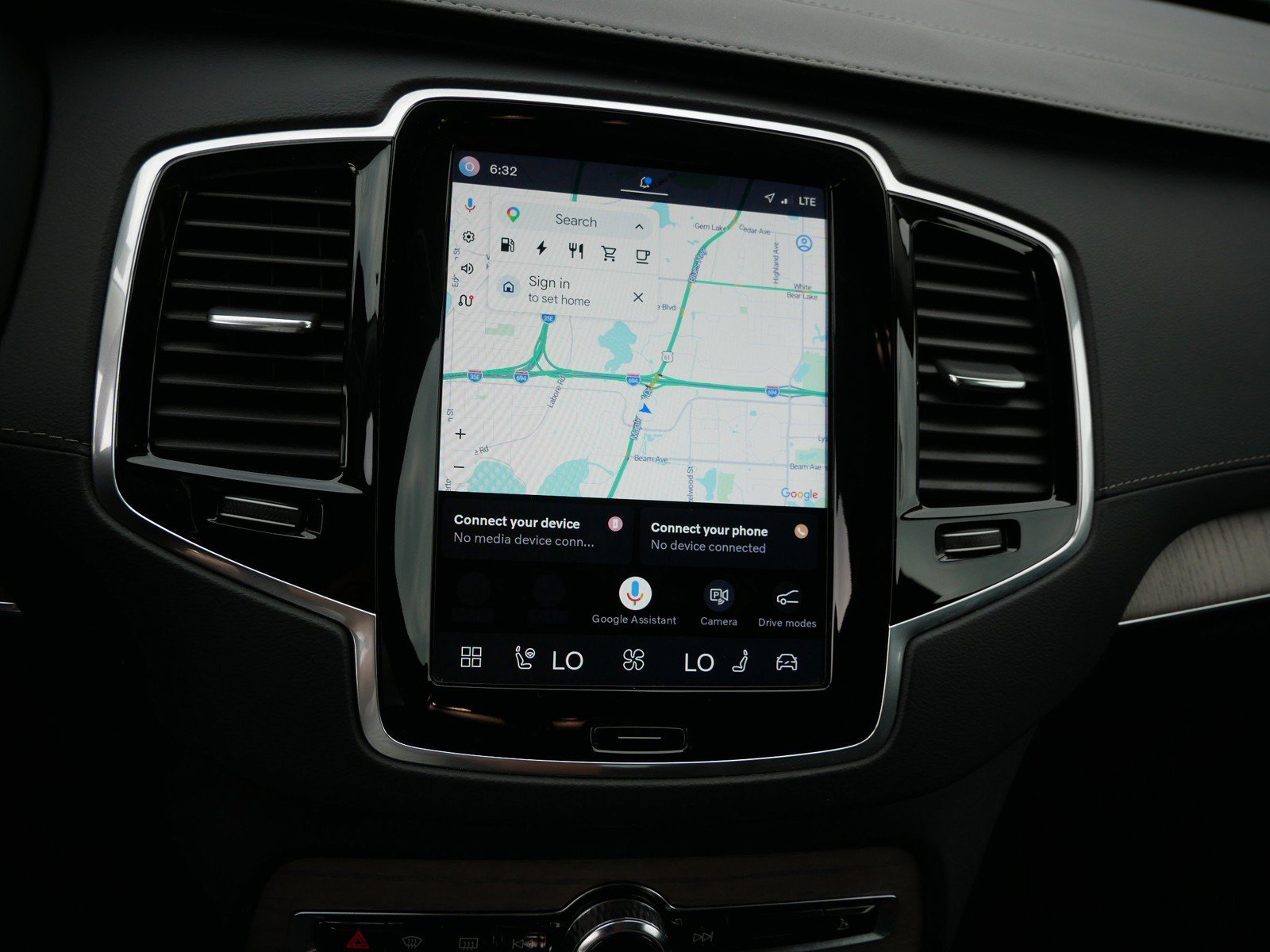 Certified 2023 Volvo XC90 T8 Ultimate w/ Protection Package Premier AWD/4WD image 18