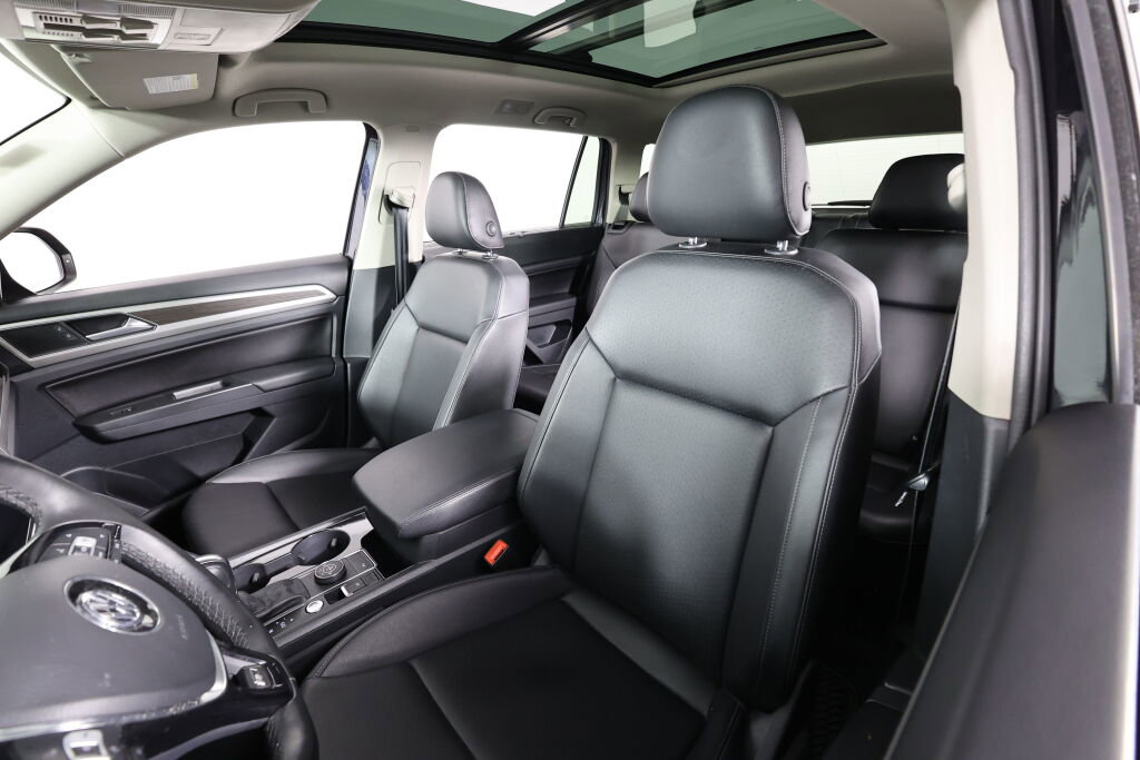 Used 2019 Volkswagen Atlas SEL R-Line image 11