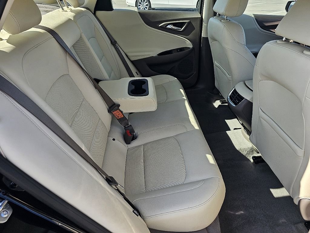 Used 2024 Chevrolet Malibu LT image 20
