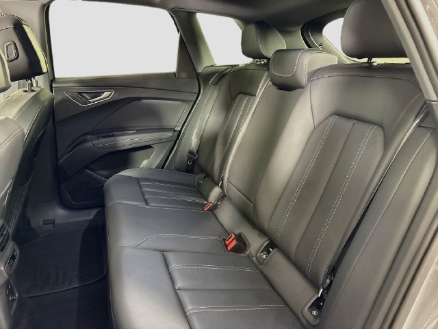 Used 2023 Audi Q4 e-tron Premium w/ Convenience Package AWD/4WD image 25