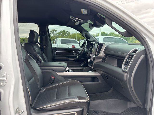 Used 2023 RAM 1500 Laramie AWD/4WD image 13