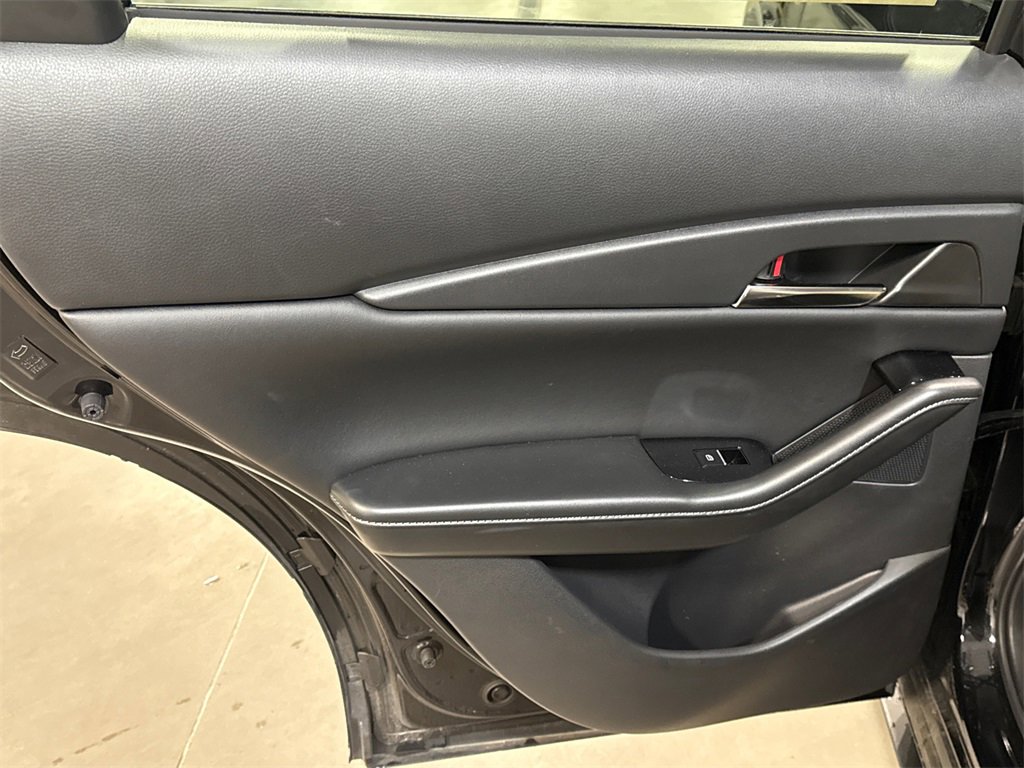 Certified 2025 MAZDA CX-30 AWD 2.5 S w/ Preferred Package image 11