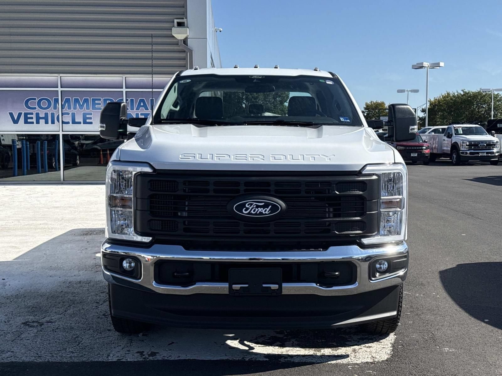 New 2027 Ford F250 XL w/ XL Driver Assist Package AWD/4WD image 8