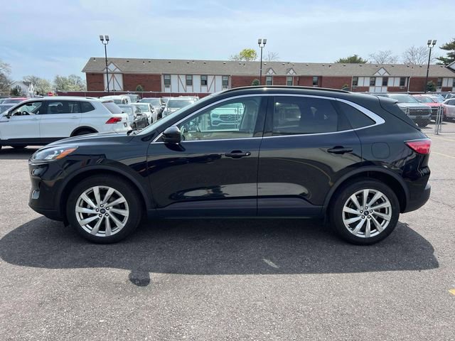 Used 2022 Ford Escape Titanium w/ Titanium Elite Package AWD/4WD image 9