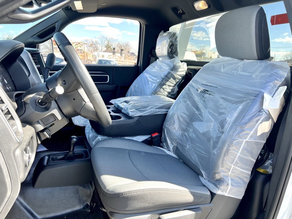 New 2024 RAM 4500 SLT w/ Quick Order Package 2YG SLT image 15