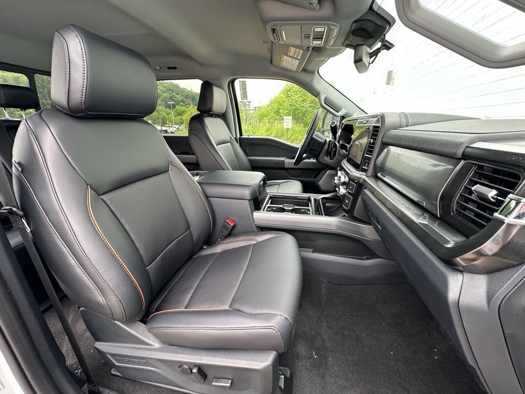 New 2026 Ford F550 4x4 Crew Cab Super Duty image 23