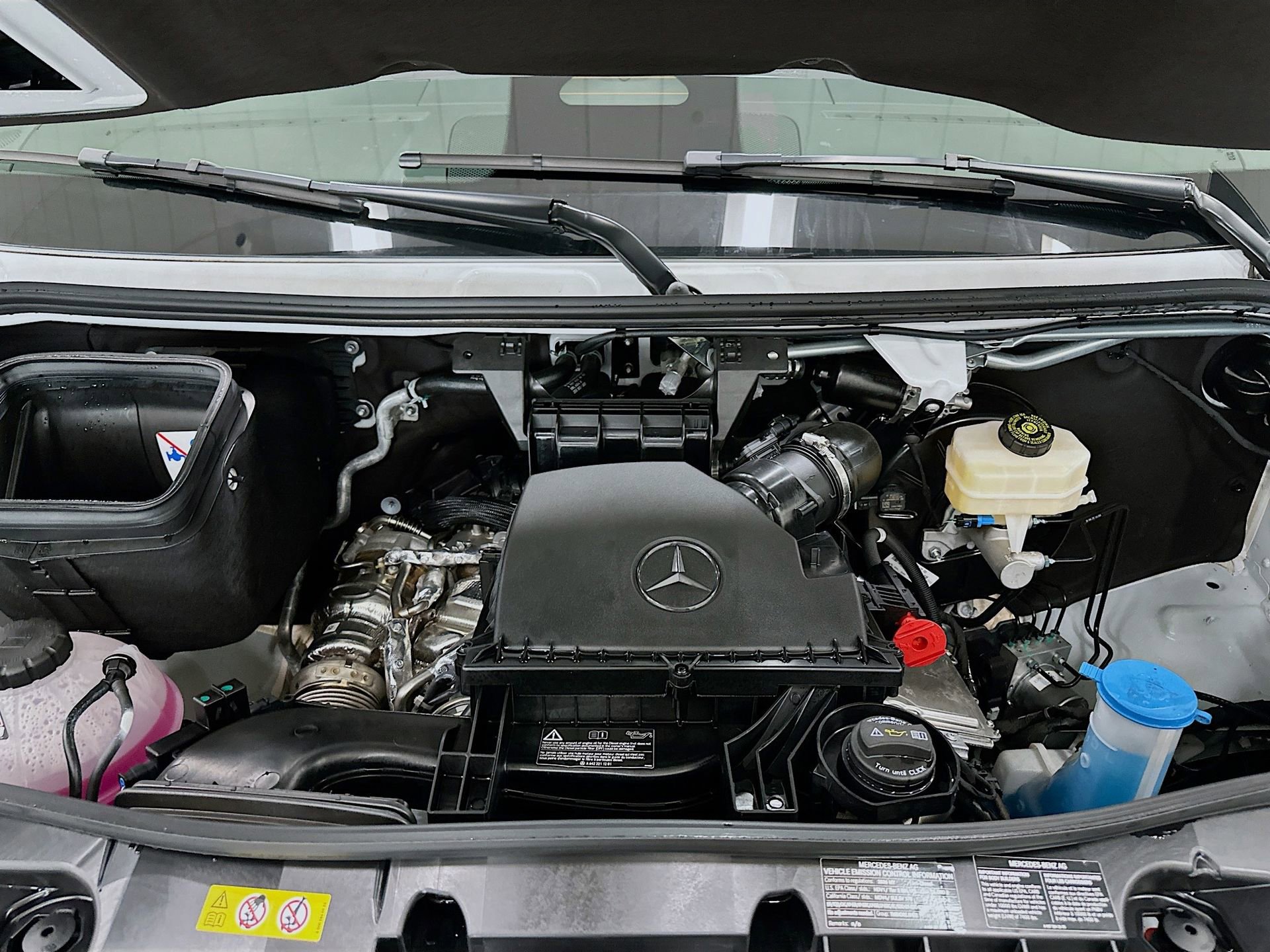 Used 2026 Mercedes-Benz Sprinter 2500 image 28
