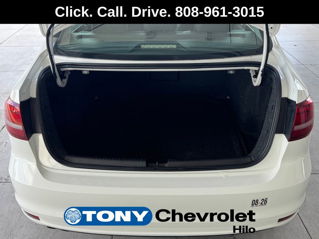 Used 2016 Volkswagen Jetta SEL w/ Lighting Package image 18
