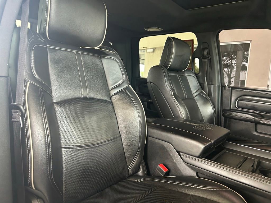 Used 2024 RAM 3500 Limited w/ Night Edition AWD/4WD image 29