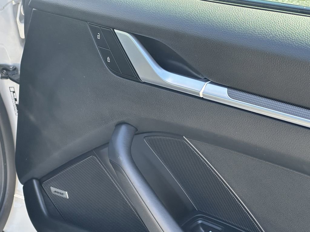 Used 2022 Porsche 911 Carrera image 18