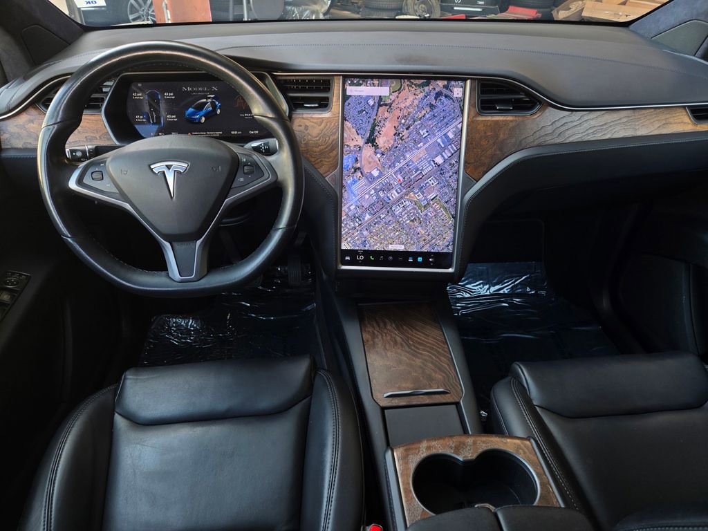 Used 2020 Tesla Model X Long Range AWD/4WD image 17