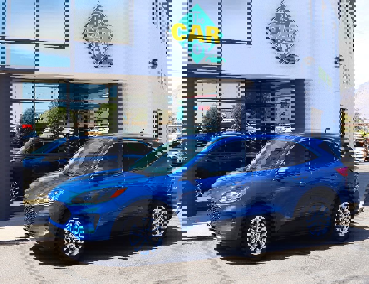 Used 2022 Ford Escape SE image 7