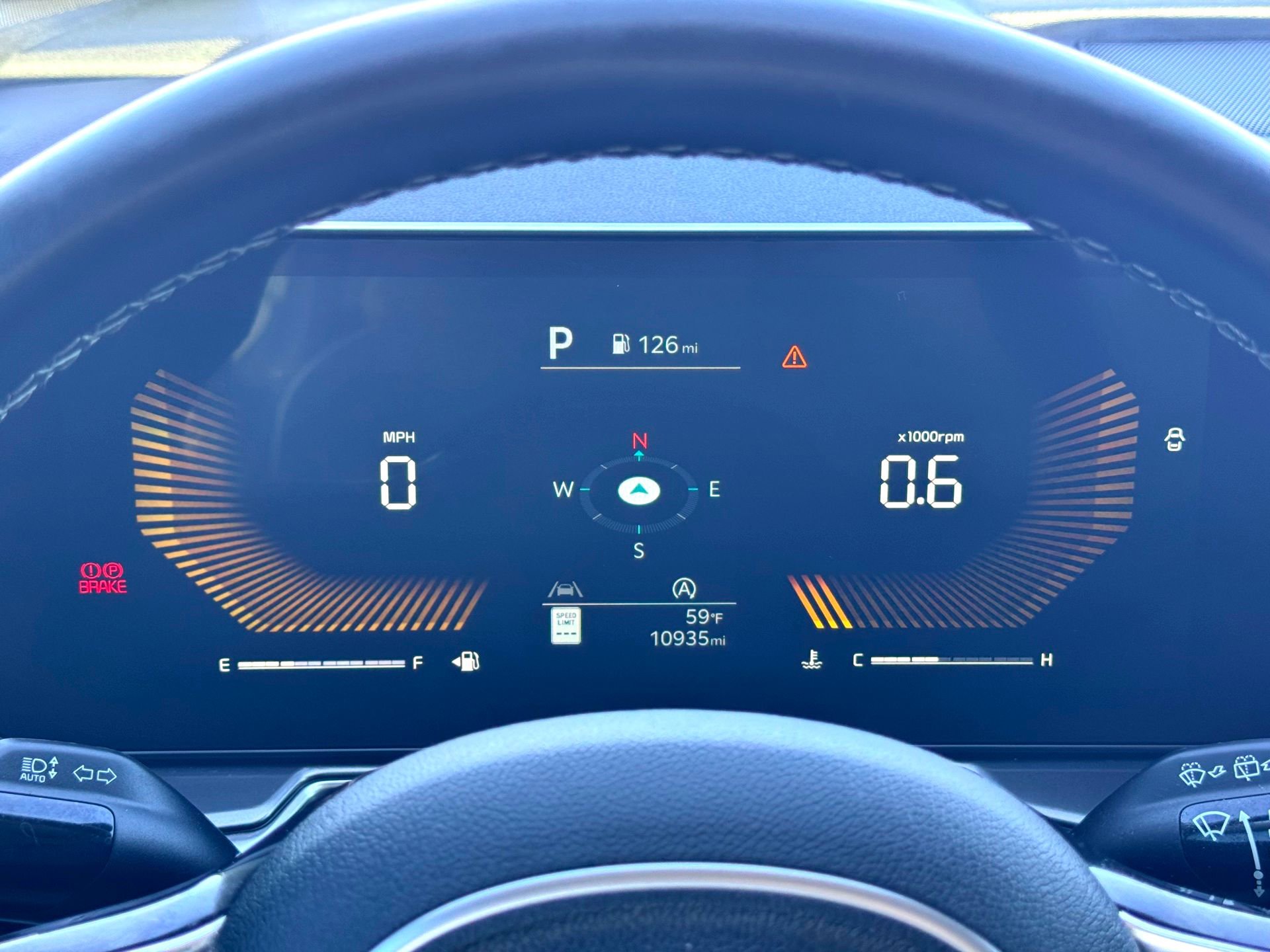 Used 2025 Kia Sorento S image 24