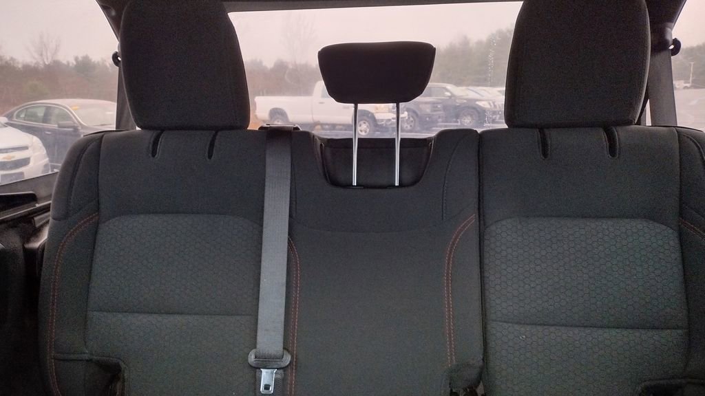 Used 2022 Jeep Wrangler Unlimited Rubicon image 22