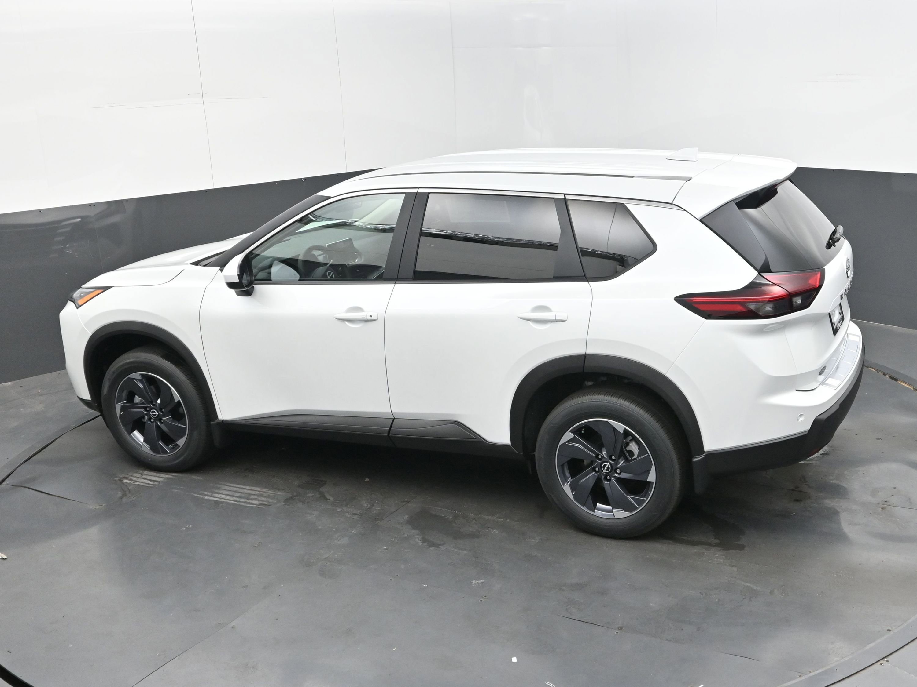 New 2026 Nissan Rogue SV image 33