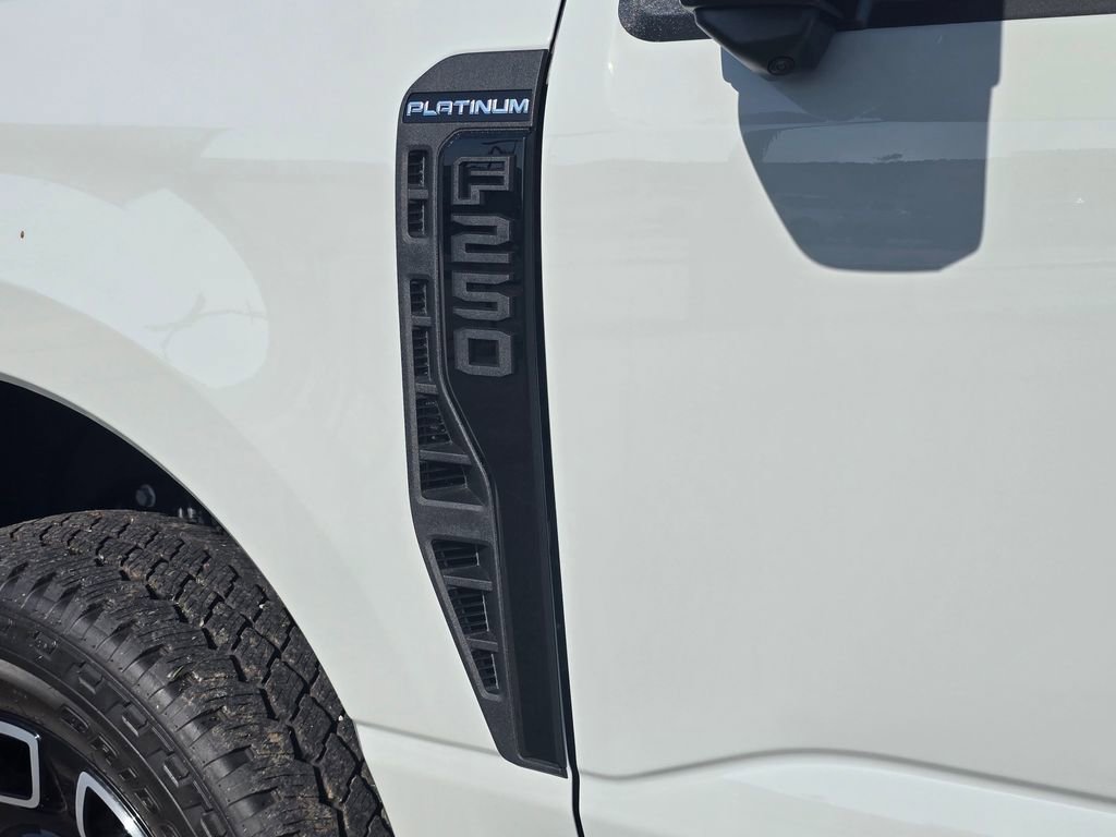 New 2026 Ford F250 Platinum AWD/4WD image 11