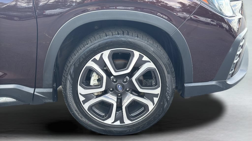 Used 2023 Subaru Ascent Touring AWD/4WD image 26