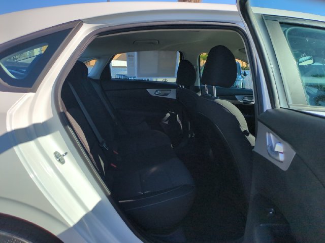 Certified 2023 Kia Forte LXS FWD image 29