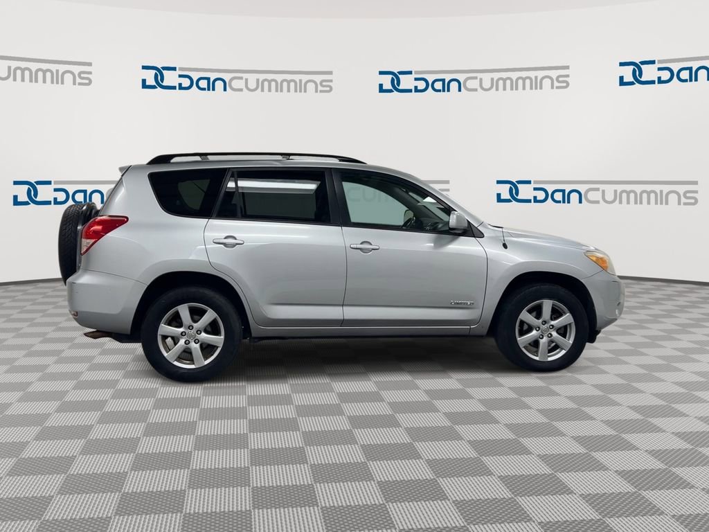 Used 2007 Toyota RAV4 Limited AWD/4WD image 9