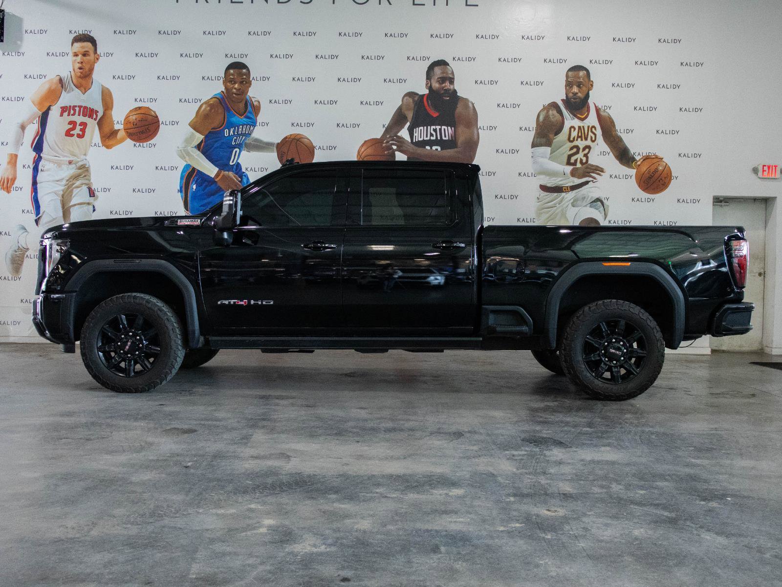 Used 2024 GMC Sierra 2500 AT4 w/ AT4 Premium Plus Package image 18