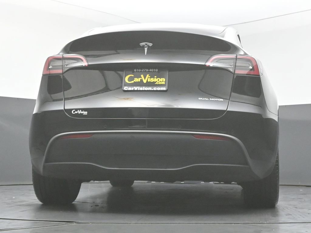 Used 2022 Tesla Model Y Long Range AWD/4WD image 45
